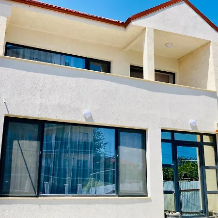Vila Mamaia * Năvodari